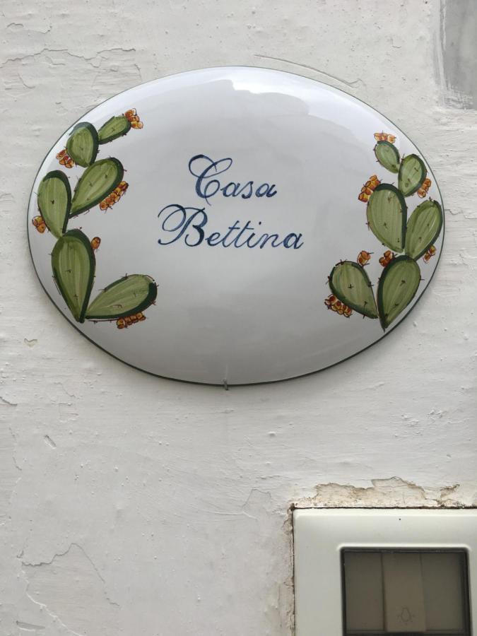 オストゥーニ Casa Bettinaヴィラ エクステリア 写真